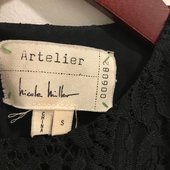 Nicole Miller Artelier Lace & Fringe Silk Top - Picture 9 of 9